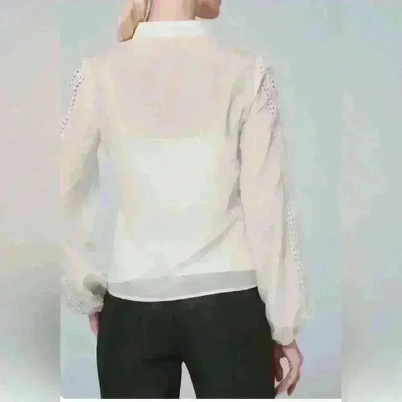 White House Black Market Embroidered Silk Blend Blouse Size Small NWT - Picture 2 of 11